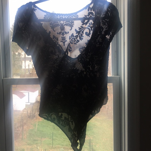 Raised Velvet Leotard - Picture 3 of 8